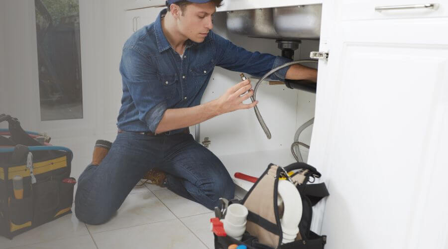 Expert burst pipe repair services in Golden, MO